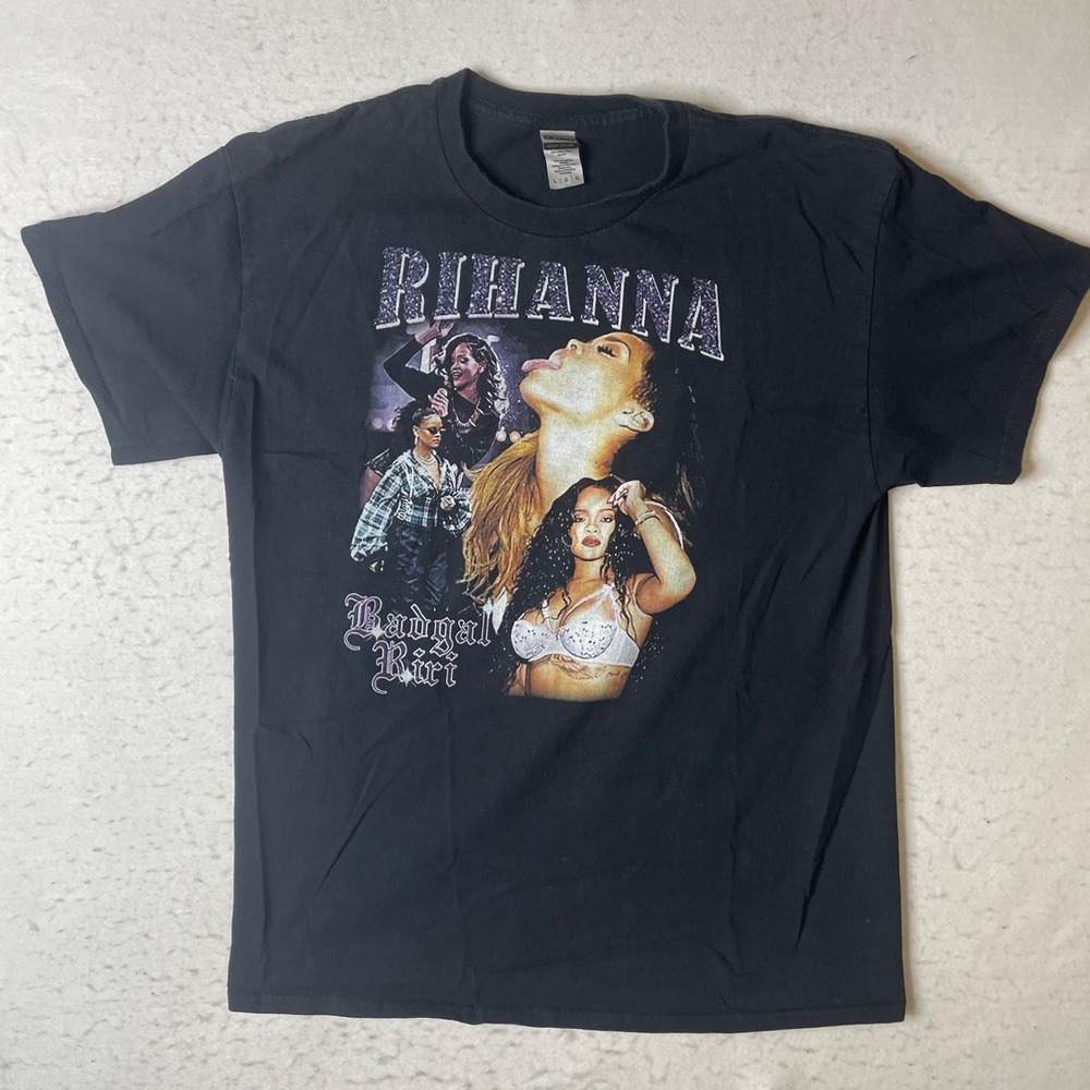 Rihanna Badgal Riri Graphic T-Shirt Mens Large Black Rap Tee Style Gildan Cotton